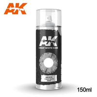 AK-Interactive: Great White Base Spray (150ml)
