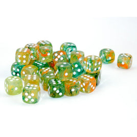 Chessex: Nebula Spring/White 12mm d6 (36)
